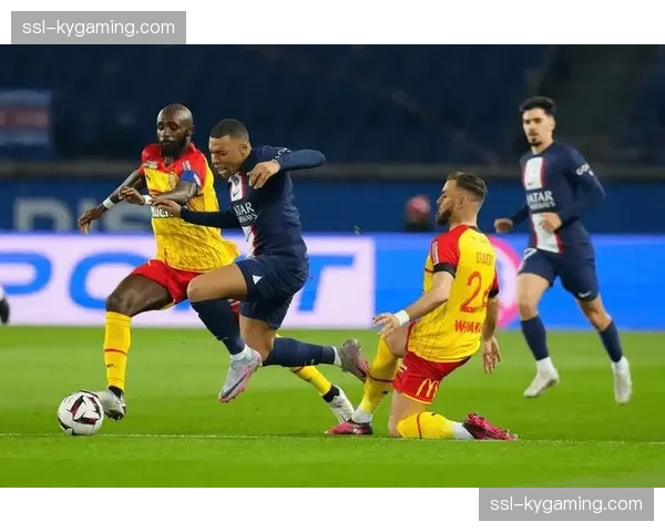 数据预测:马赛主场对阵朗斯,胜率不足四成 数据预测:马赛主场对阵朗斯,胜率不足四成