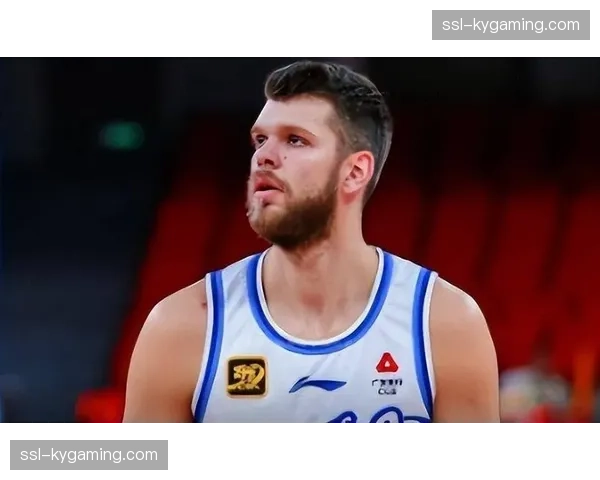 广东外援萨姆纳膝盖受伤恢复未达预期，拉科塞维奇紧急加盟